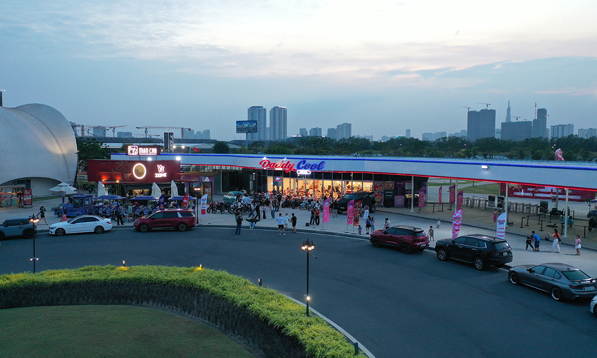 TỪ DỊCH CHUYỂN ĐẾN “SỐNG ĐỦ TẠI MỘT NƠI”: CUỘC CÁCH MẠNG TRẢI NGHIỆM ĐÔ THỊ CỦA CƯ DÂN TOÀN CẦU